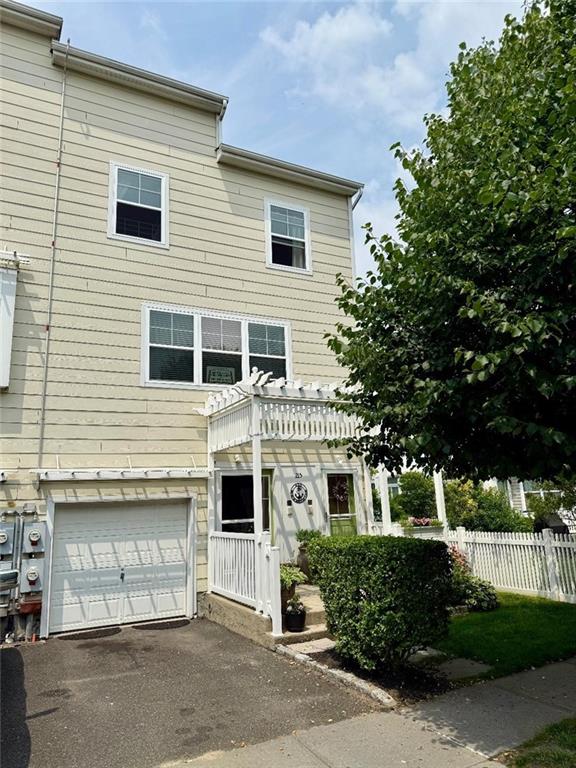 215 Beach Breeze Lane Arverne Queens NY 11692