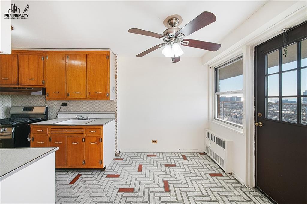 2475 West 16th Street Gravesend Brooklyn NY 11214