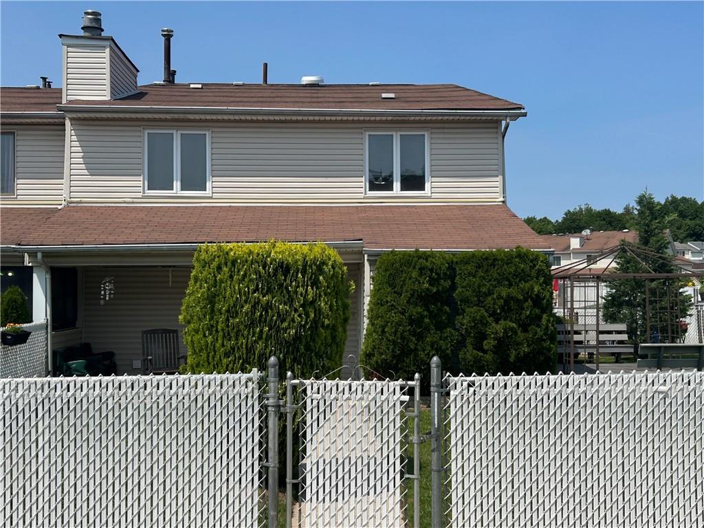 30 Regis Drive Graniteville New York NY 10314