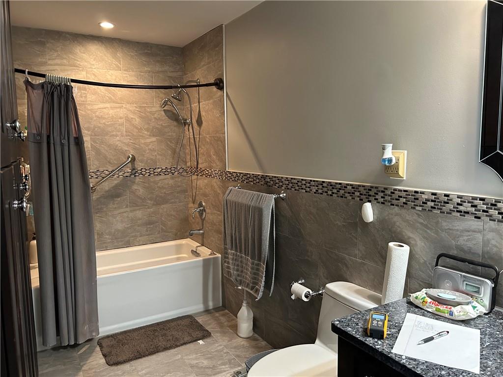 30 Regis Drive Graniteville New York NY 10314