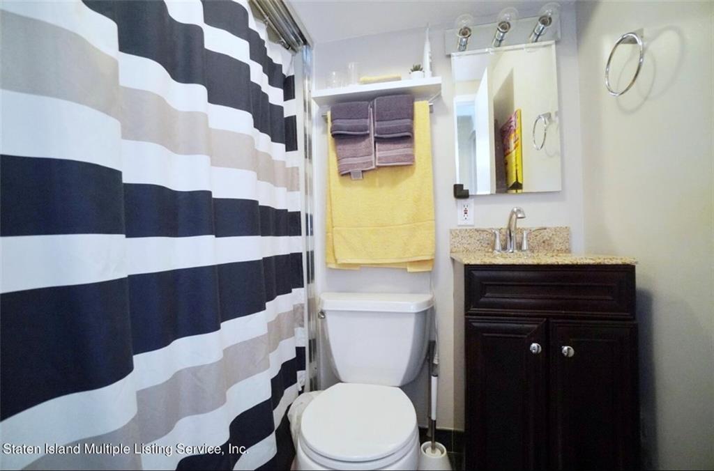 44 Mcveigh Avenue Heartland Village Shelter Island NY 10304