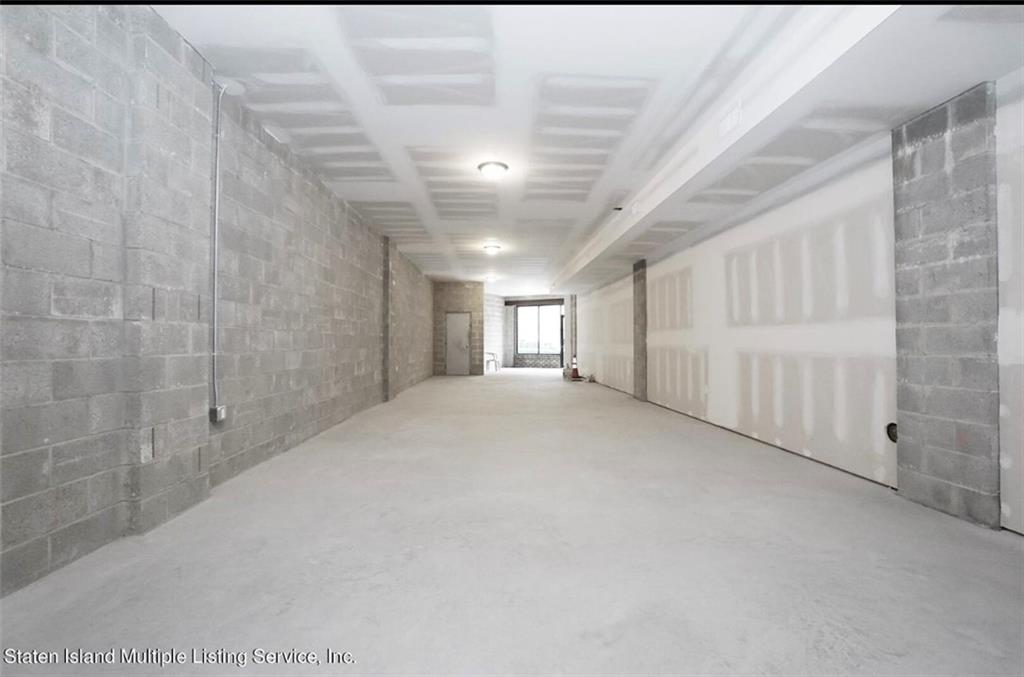 3018 Richmond Terrace Mariner's Harbor Staten Island NY 10303
