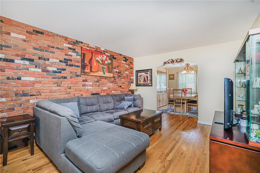46 Mosely Avenue Annadale Staten Island NY 10312