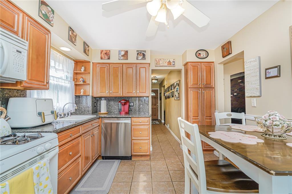 46 Mosely Avenue Annadale Staten Island NY 10312