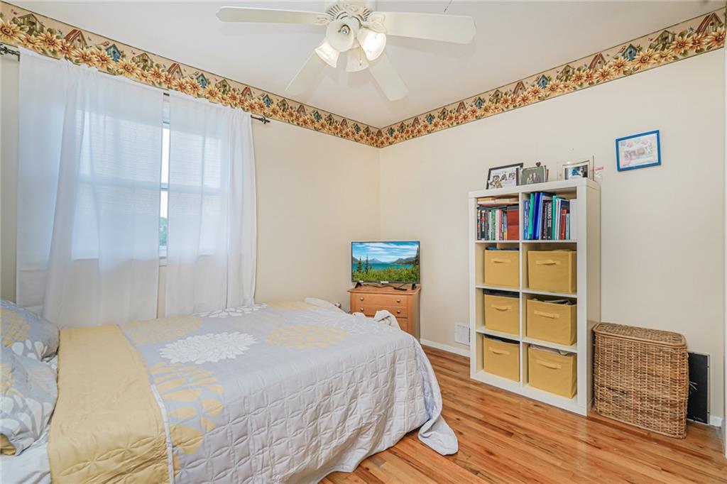46 Mosely Avenue Annadale Staten Island NY 10312