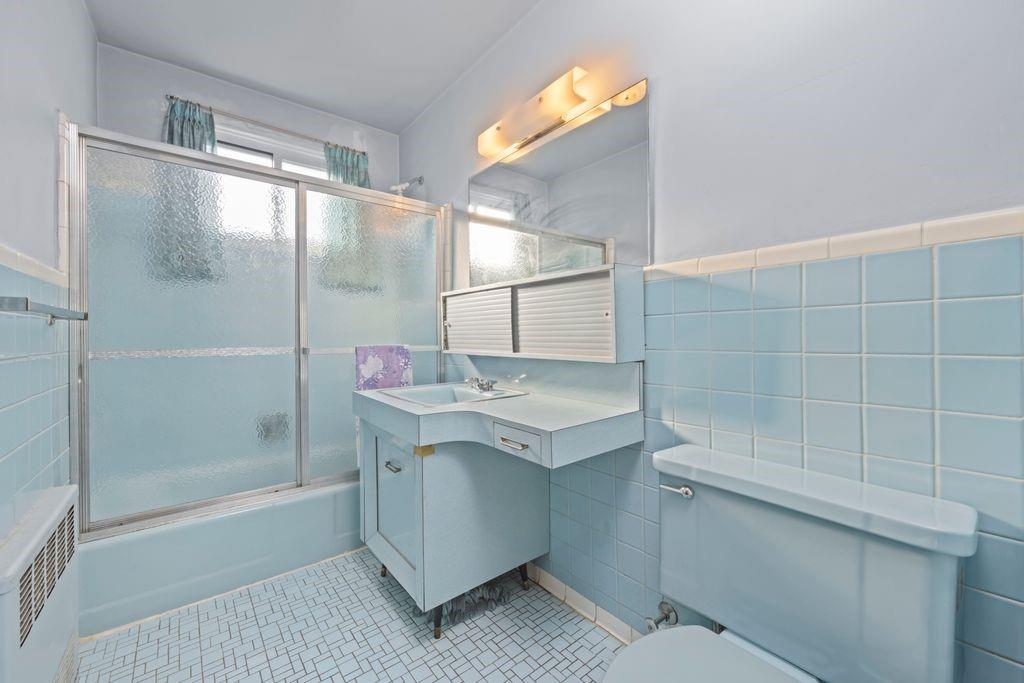 8880 Bay 16th Street Bath Beach Brooklyn NY 11214