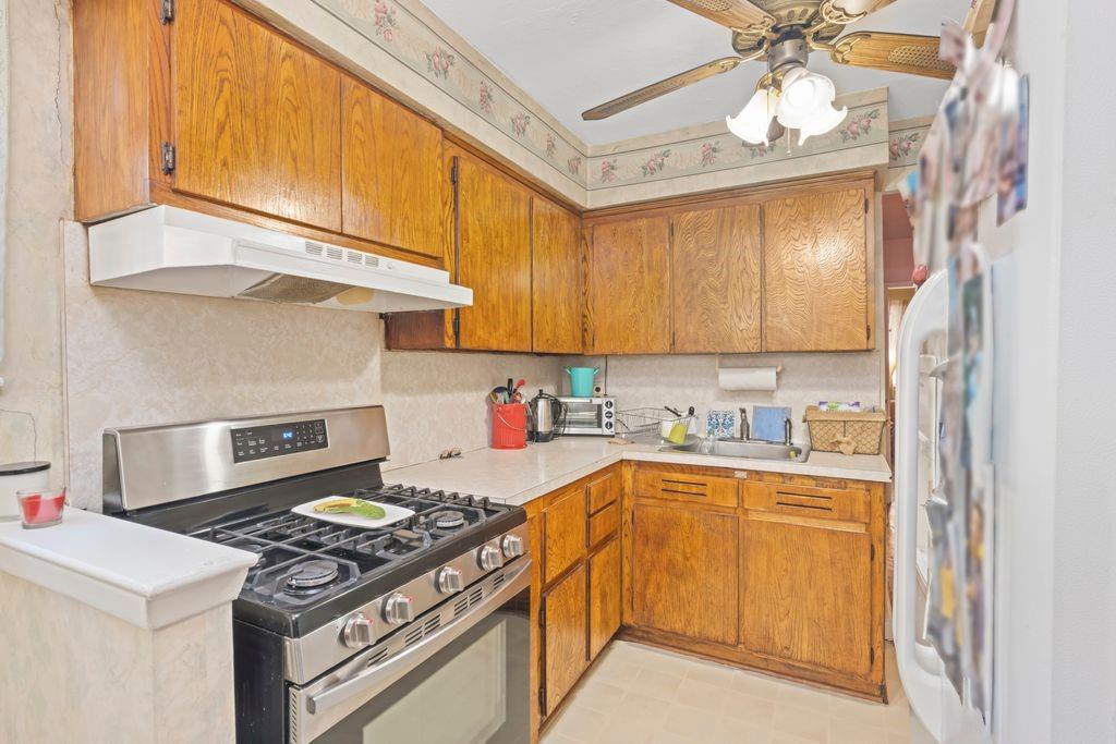 8880 Bay 16th Street Bath Beach Brooklyn NY 11214