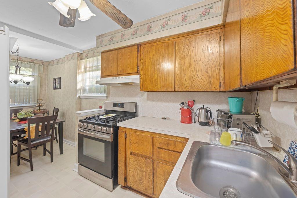 8880 Bay 16th Street Bath Beach Brooklyn NY 11214