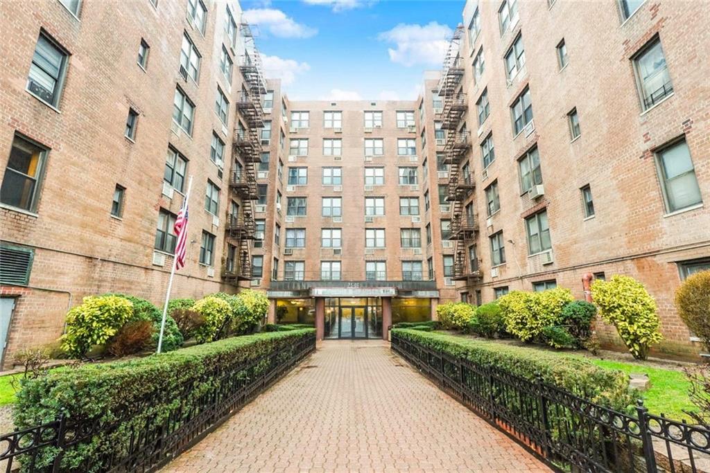 2546 East 13th Street Sheepshead Bay Brooklyn NY 11235