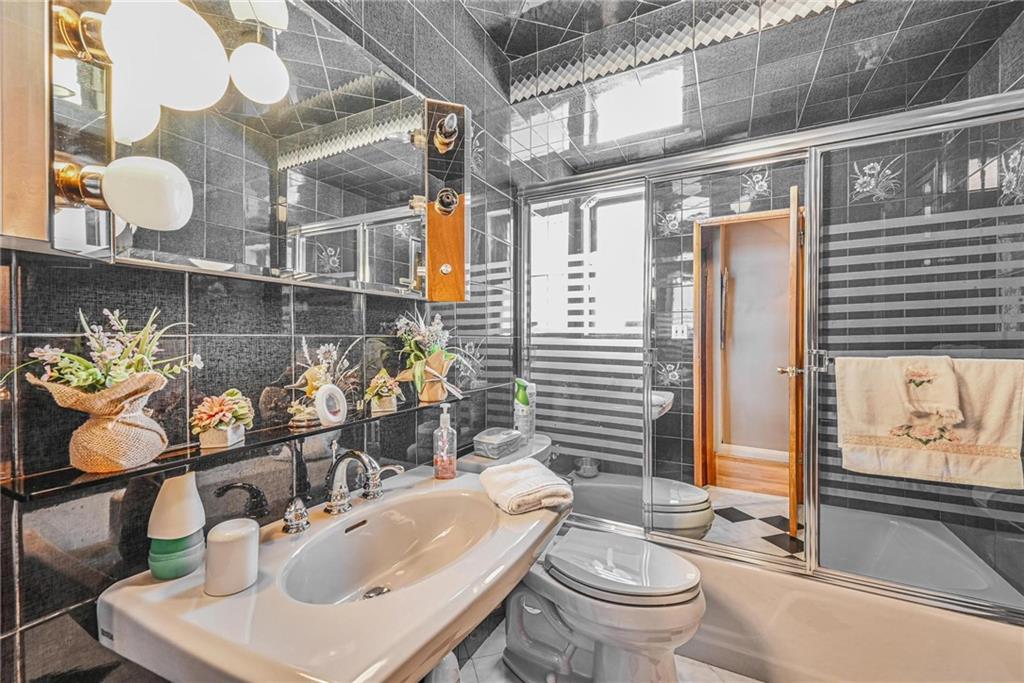 2250 62nd Street Bensonhurst Brooklyn NY 11204