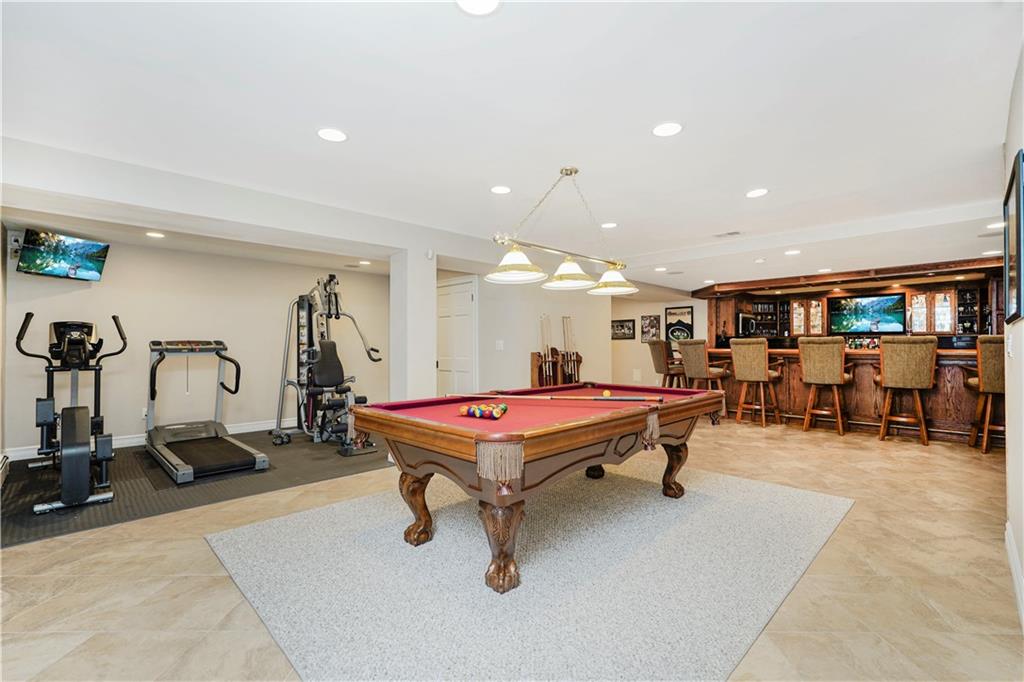 274 South Railroad Street Annadale Staten Island NY 10312