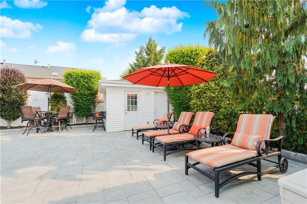 274 South Railroad Street Annadale Staten Island NY 10312