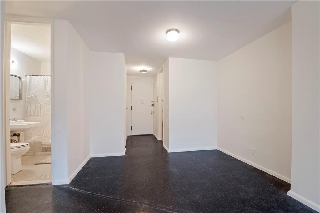 185 Hall Street Clinton Hill Brooklyn NY 11205