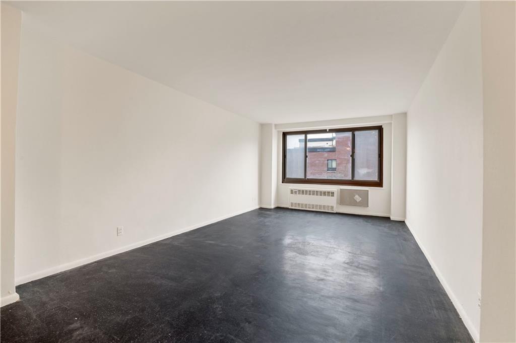 185 Hall Street Clinton Hill Brooklyn NY 11205