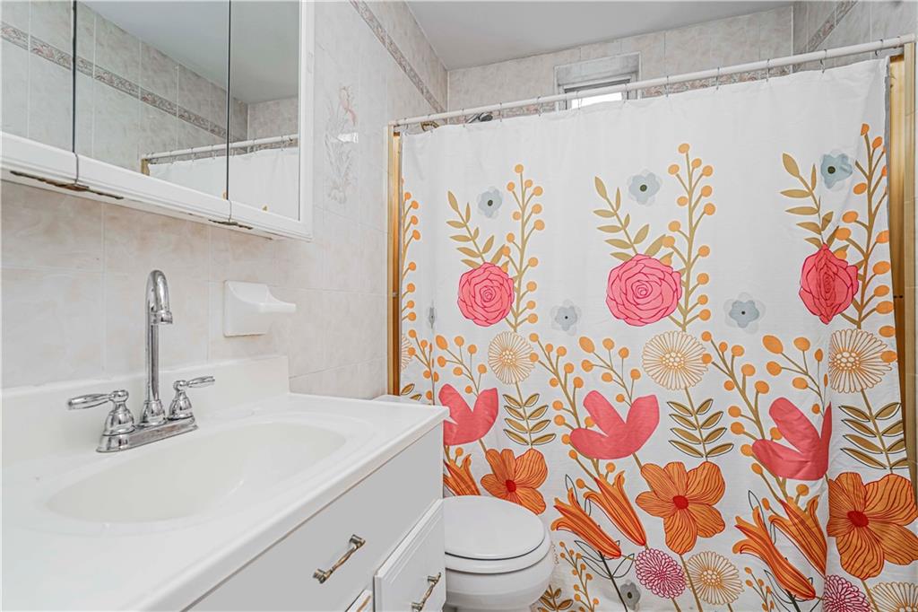 1527 80th Street Bensonhurst Brooklyn NY 11228