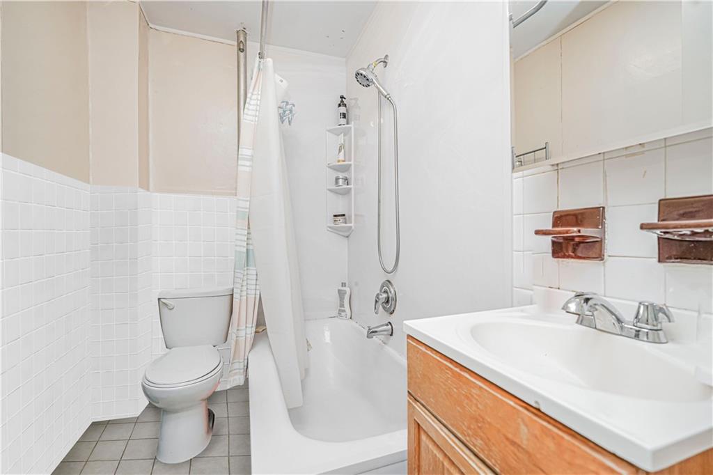 1527 80th Street Bensonhurst Brooklyn NY 11228