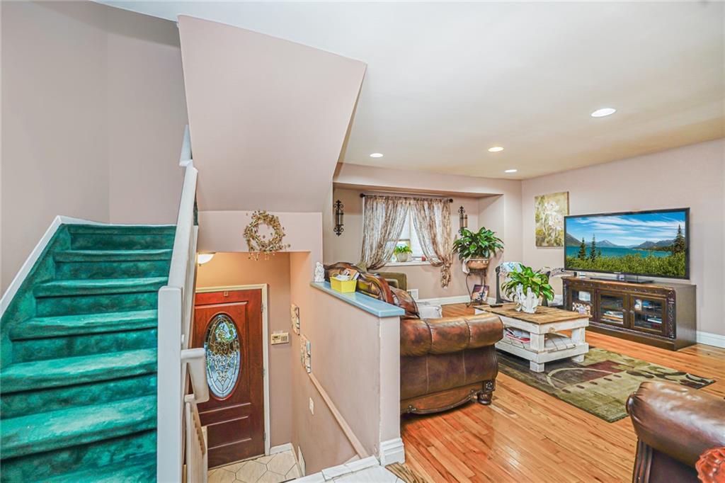 443 Ridgewood Avenue Eltingville Staten Island NY 10312