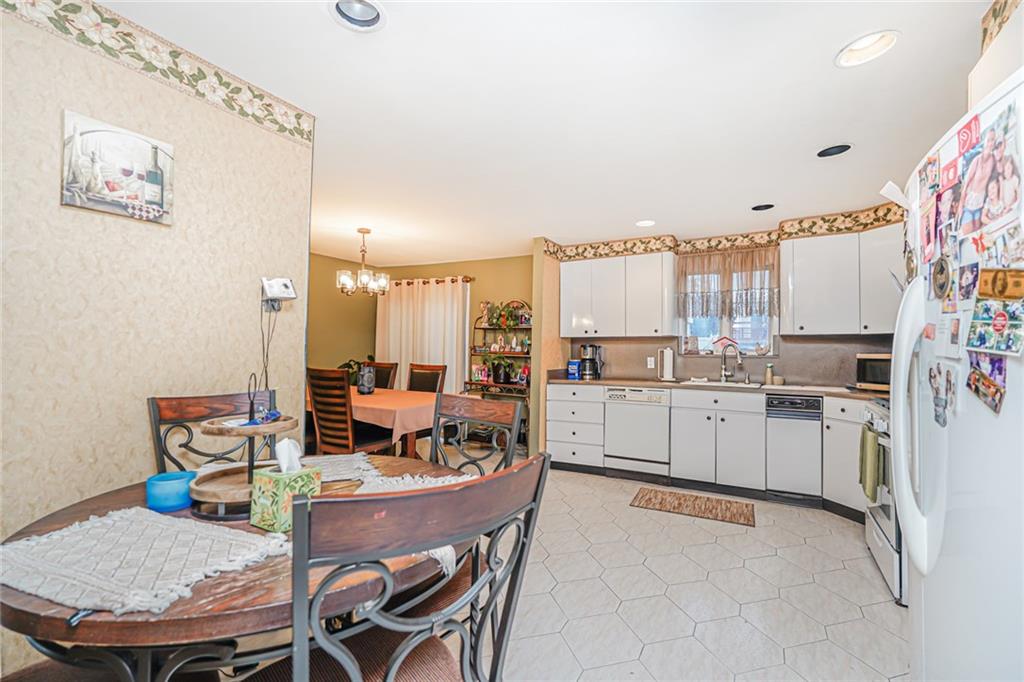 443 Ridgewood Avenue Eltingville Staten Island NY 10312