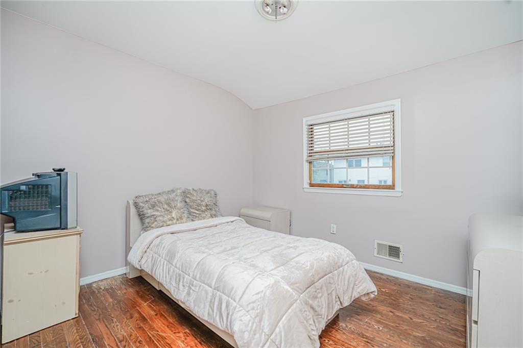 443 Ridgewood Avenue Eltingville Staten Island NY 10312
