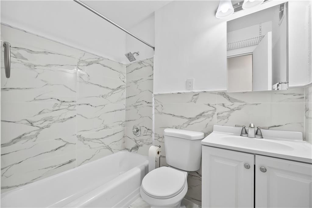 2426 Bragg Street Sheepshead Bay Brooklyn NY 11235
