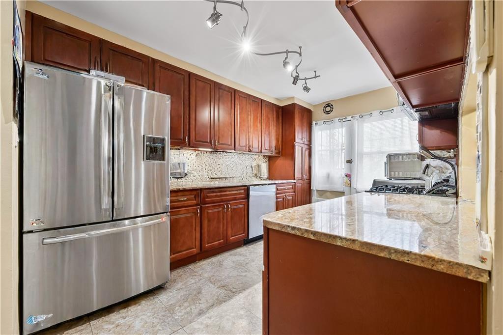 2426 Bragg Street Sheepshead Bay Brooklyn NY 11235