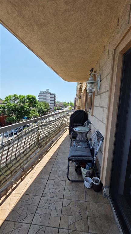 134 West End Avenue Manhattan Beach Brooklyn NY 11235
