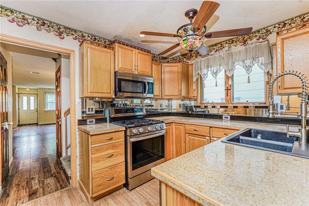 92 Boyce Avenue Richmond Town Staten Island NY 10306
