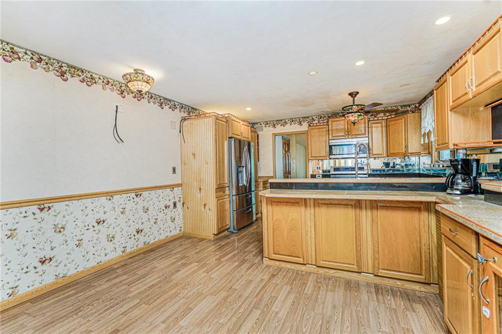 92 Boyce Avenue Richmond Town Staten Island NY 10306