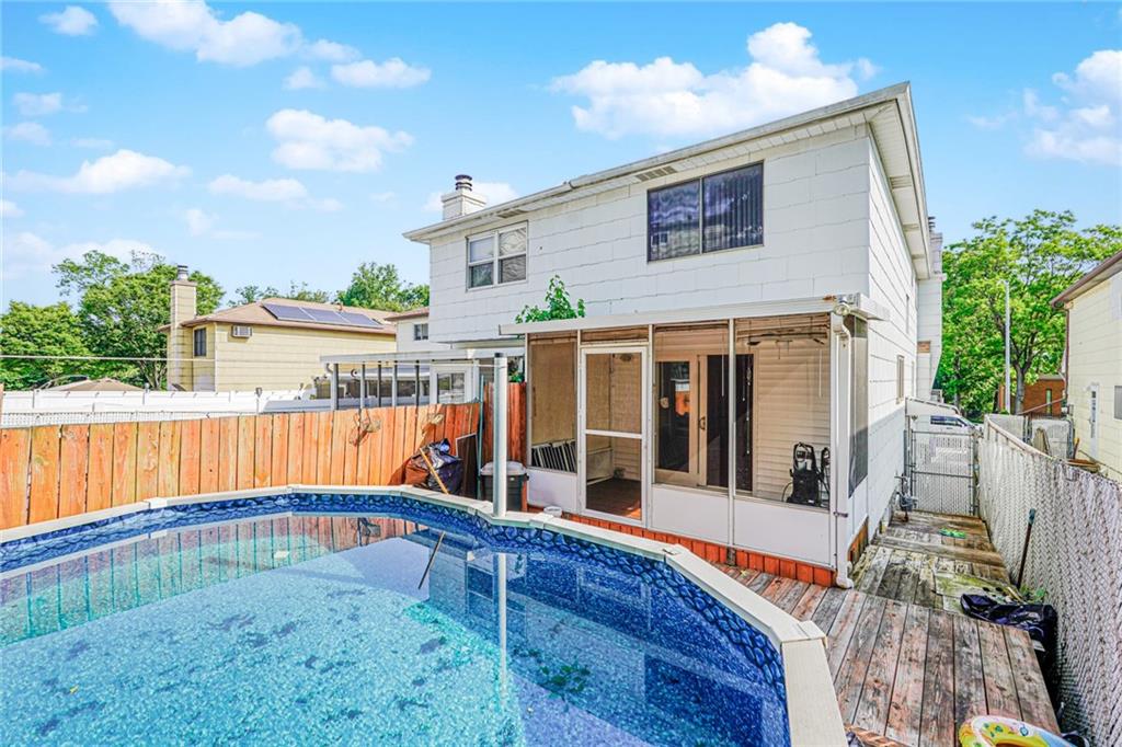92 Boyce Avenue Richmond Town Staten Island NY 10306