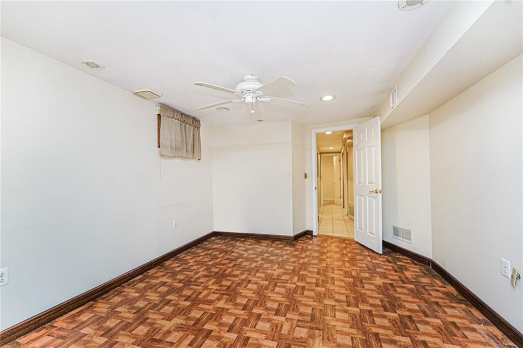 92 Boyce Avenue Richmond Town Staten Island NY 10306