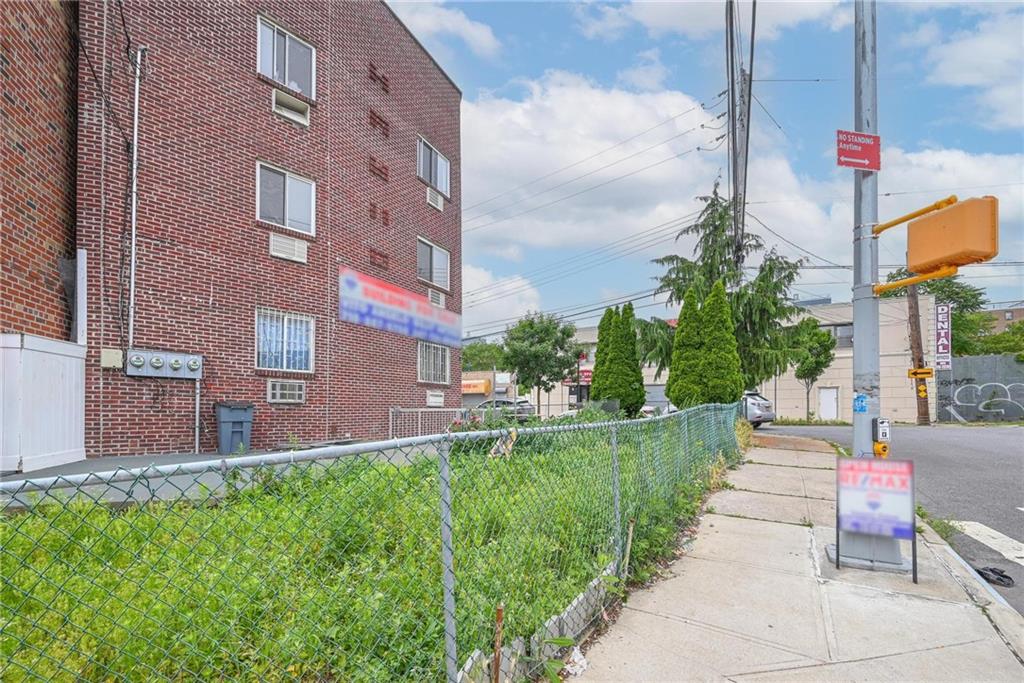 2301 West 7th Street Gravesend Brooklyn NY 11223