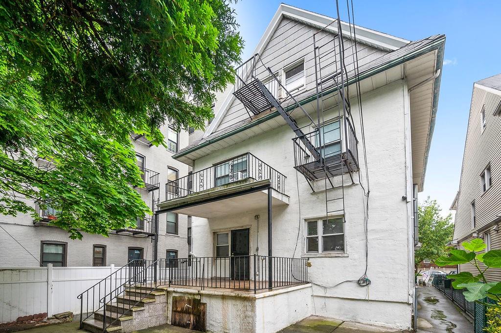 8309 19th Avenue Bensonhurst Brooklyn NY 11214