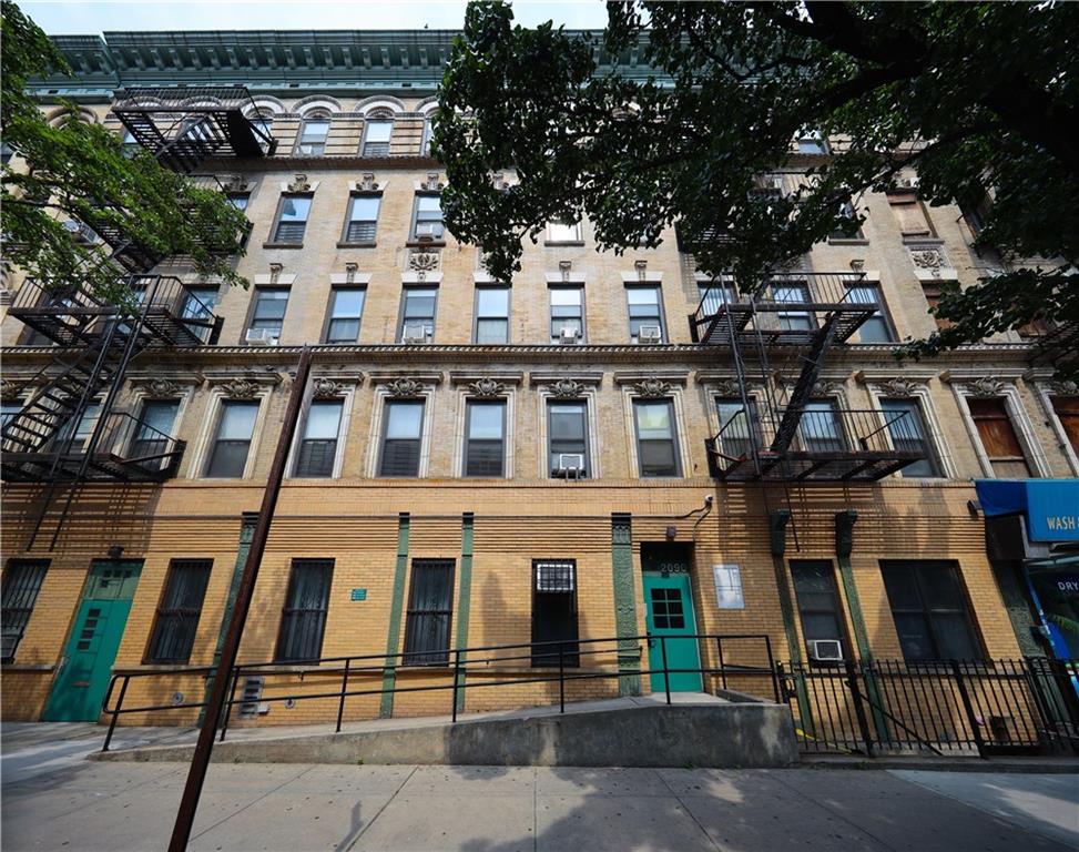 2090 Madison Avenue East Harlem New York NY 10037