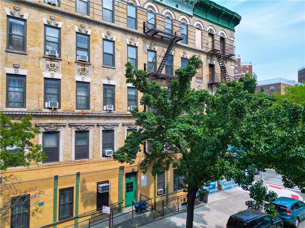 2090 Madison Avenue East Harlem New York NY 10037