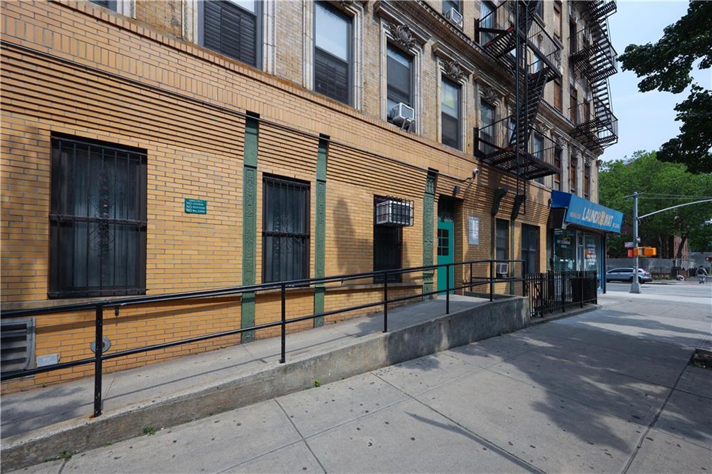 2090 Madison Avenue East Harlem New York NY 10037