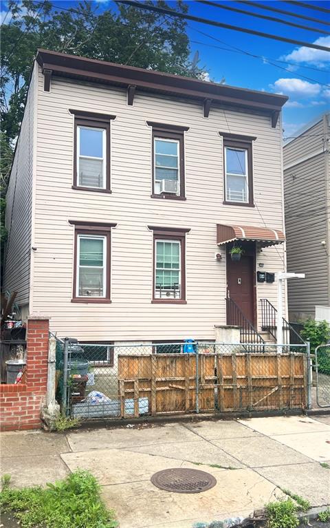94 Gordon Street Stapleton Staten Island NY 10304