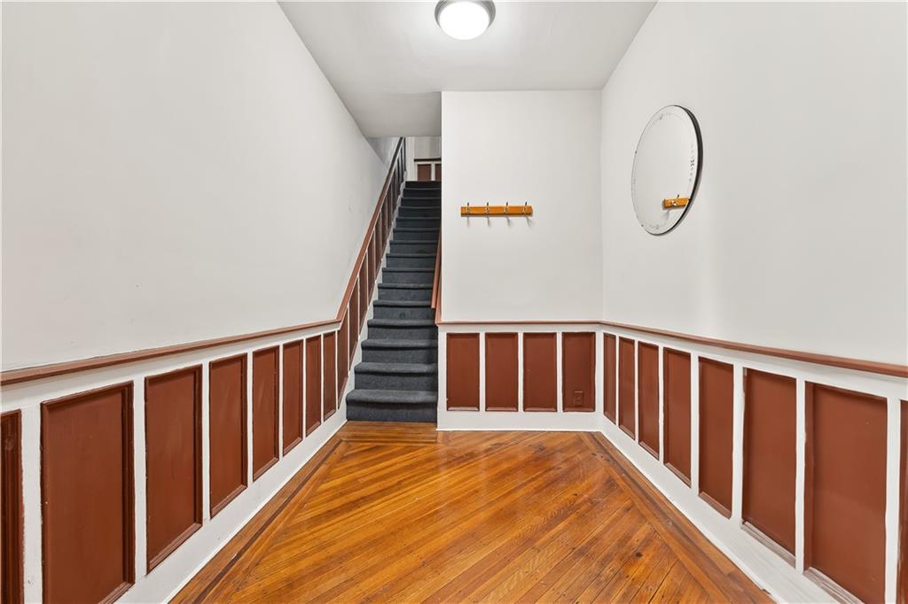58 Vanderbilt Avenue Clifton Staten Island NY 10304