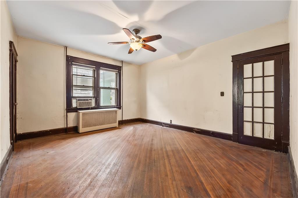 58 Vanderbilt Avenue Clifton Staten Island NY 10304