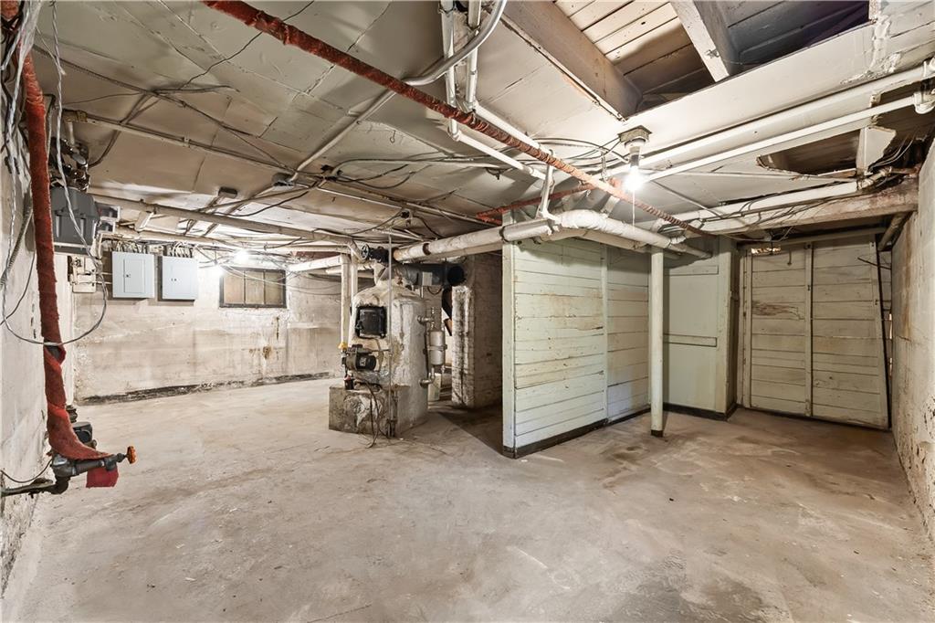 58 Vanderbilt Avenue Clifton Staten Island NY 10304