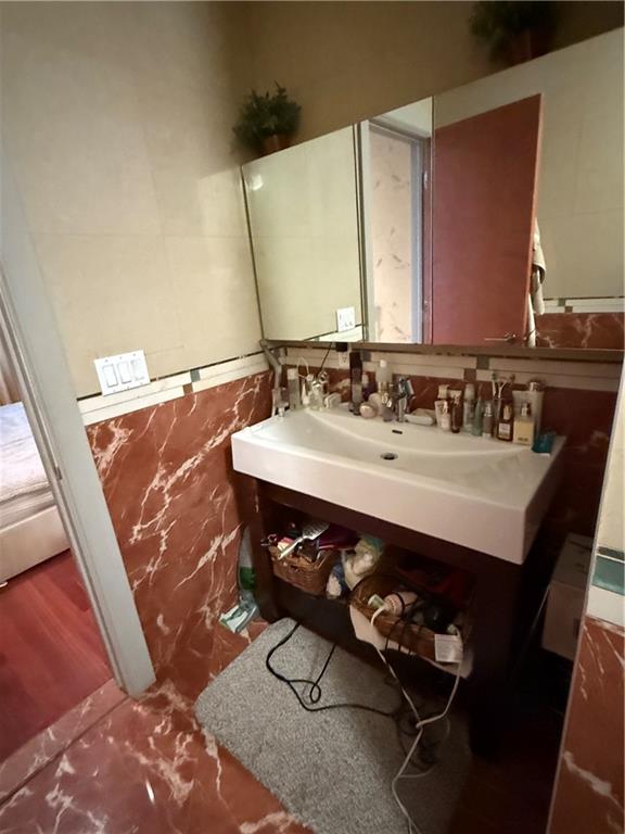 3116 Emmons Avenue Sheepshead Bay Brooklyn NY 11235