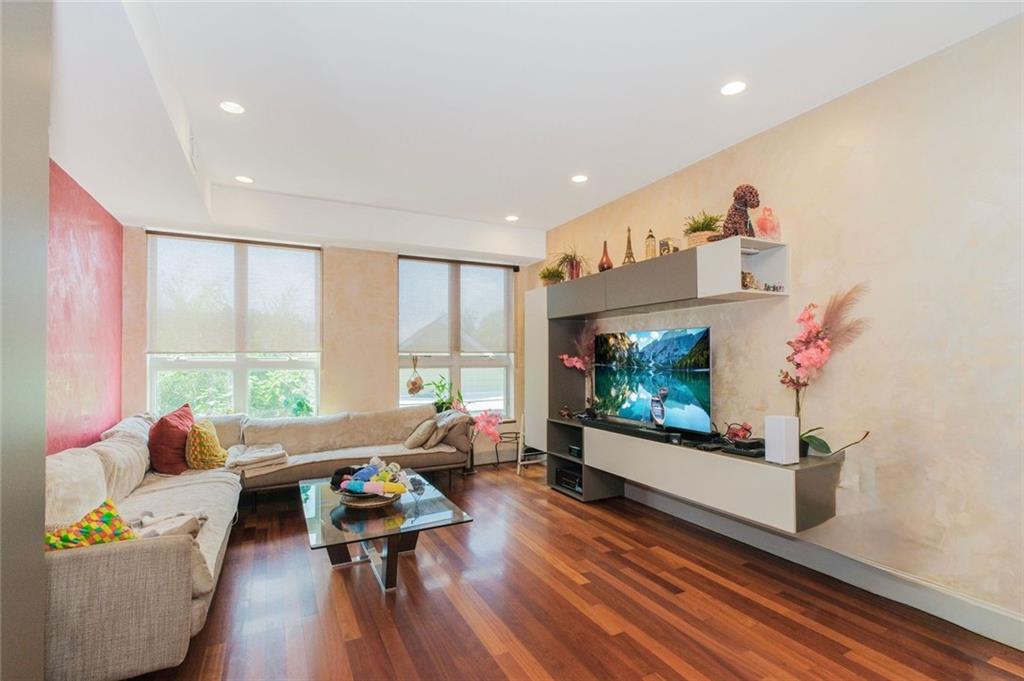3116 Emmons Avenue Sheepshead Bay Brooklyn NY 11235