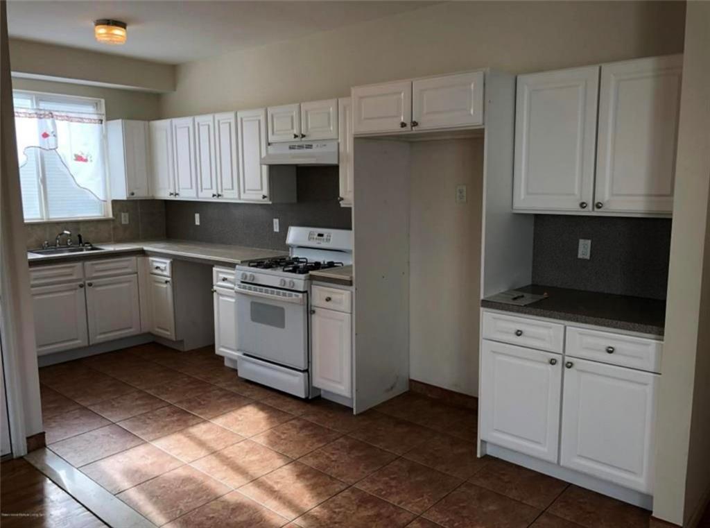 134 South Avenue Mariner's Harbor Staten Island NY 10303