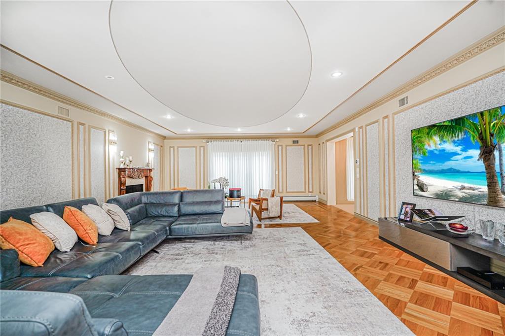 76 Douglas Road Emerson Hill Staten Island NY 10304