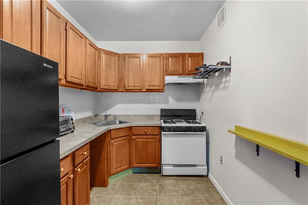 1240 Bedford Avenue Bedford Stuyvesant Brooklyn NY 11216