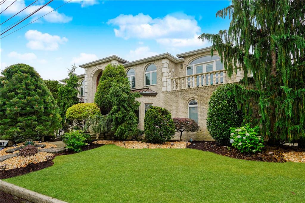 36 Adlers Lane Tottenville Staten Island NY 10307