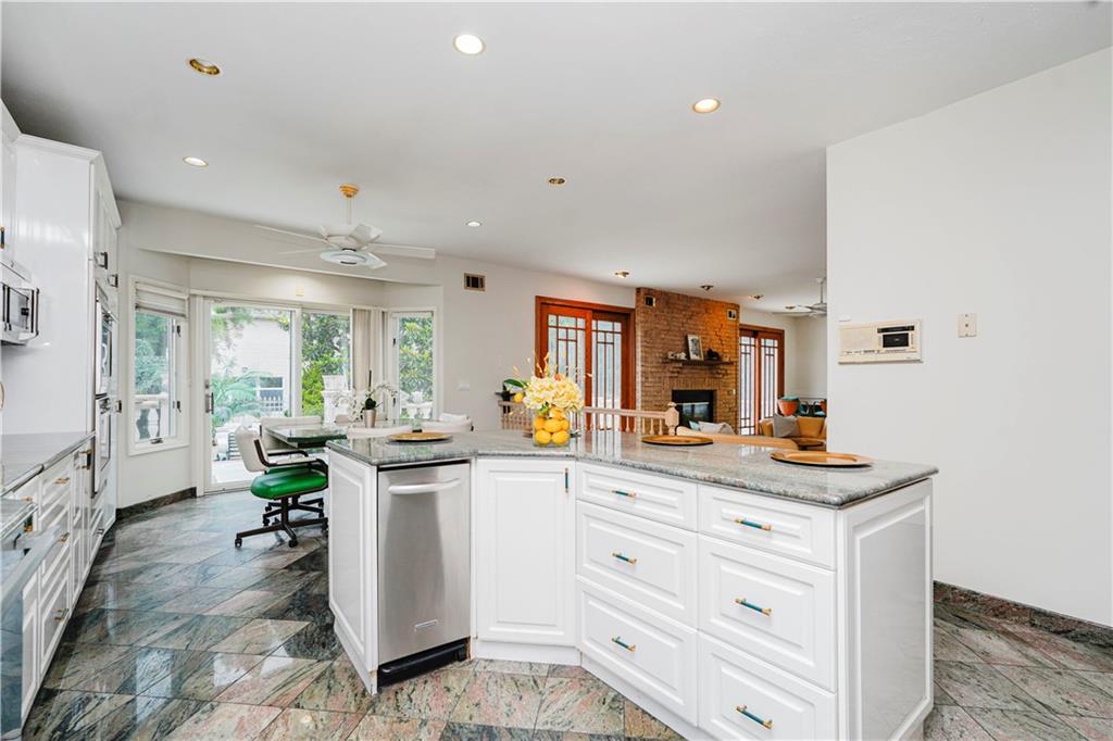 36 Adlers Lane Tottenville Staten Island NY 10307