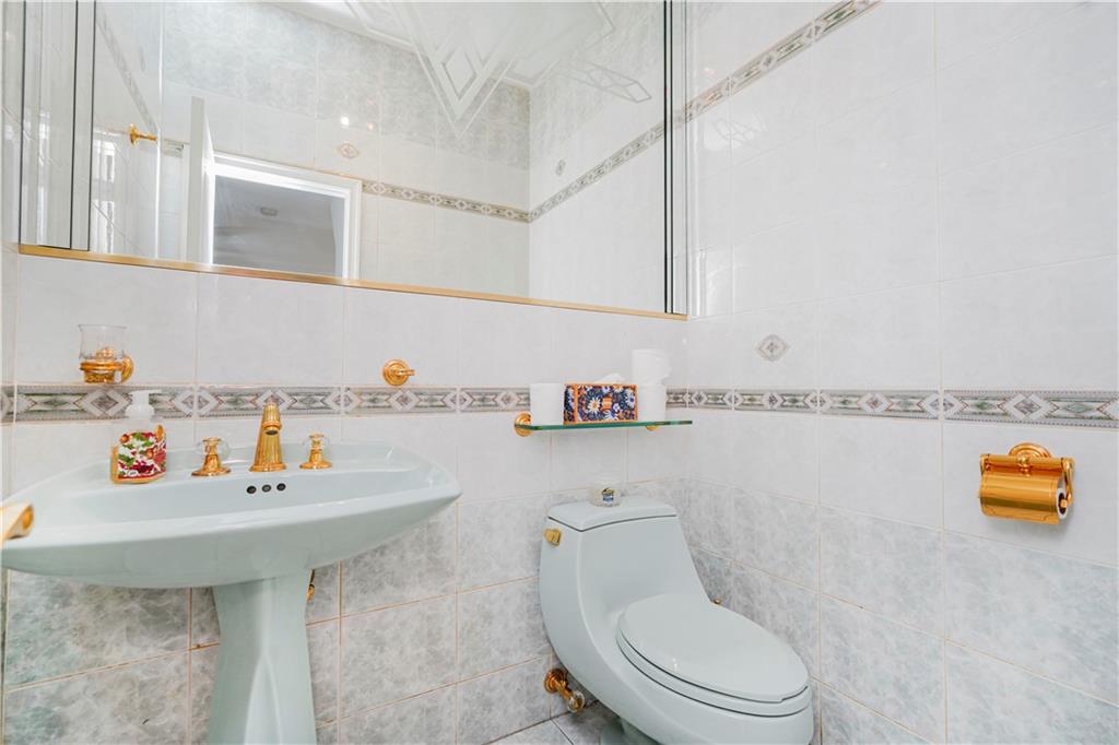 36 Adlers Lane Tottenville Staten Island NY 10307