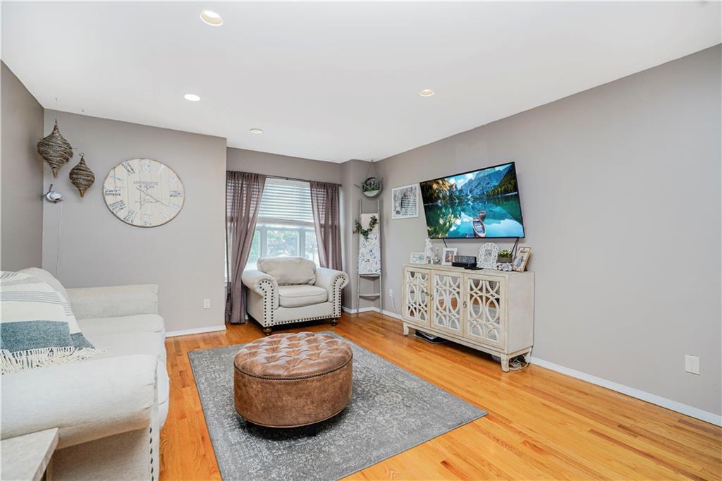 172 Rosedale Avenue Huguenot Staten Island NY 10312