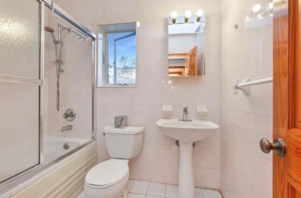 4817 Bedford Avenue Sheepshead Bay Brooklyn NY 11235