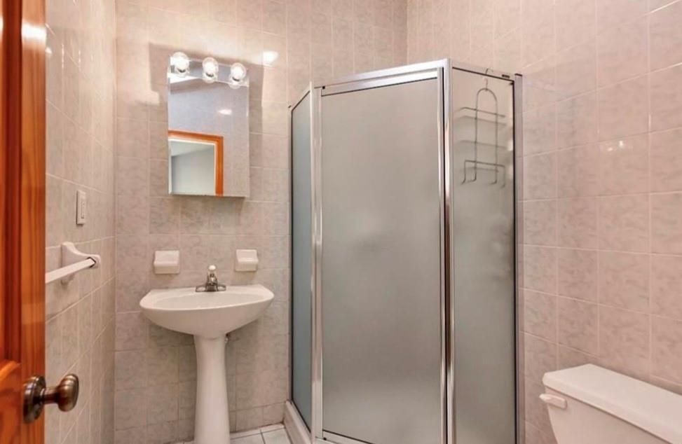 4817 Bedford Avenue Sheepshead Bay Brooklyn NY 11235